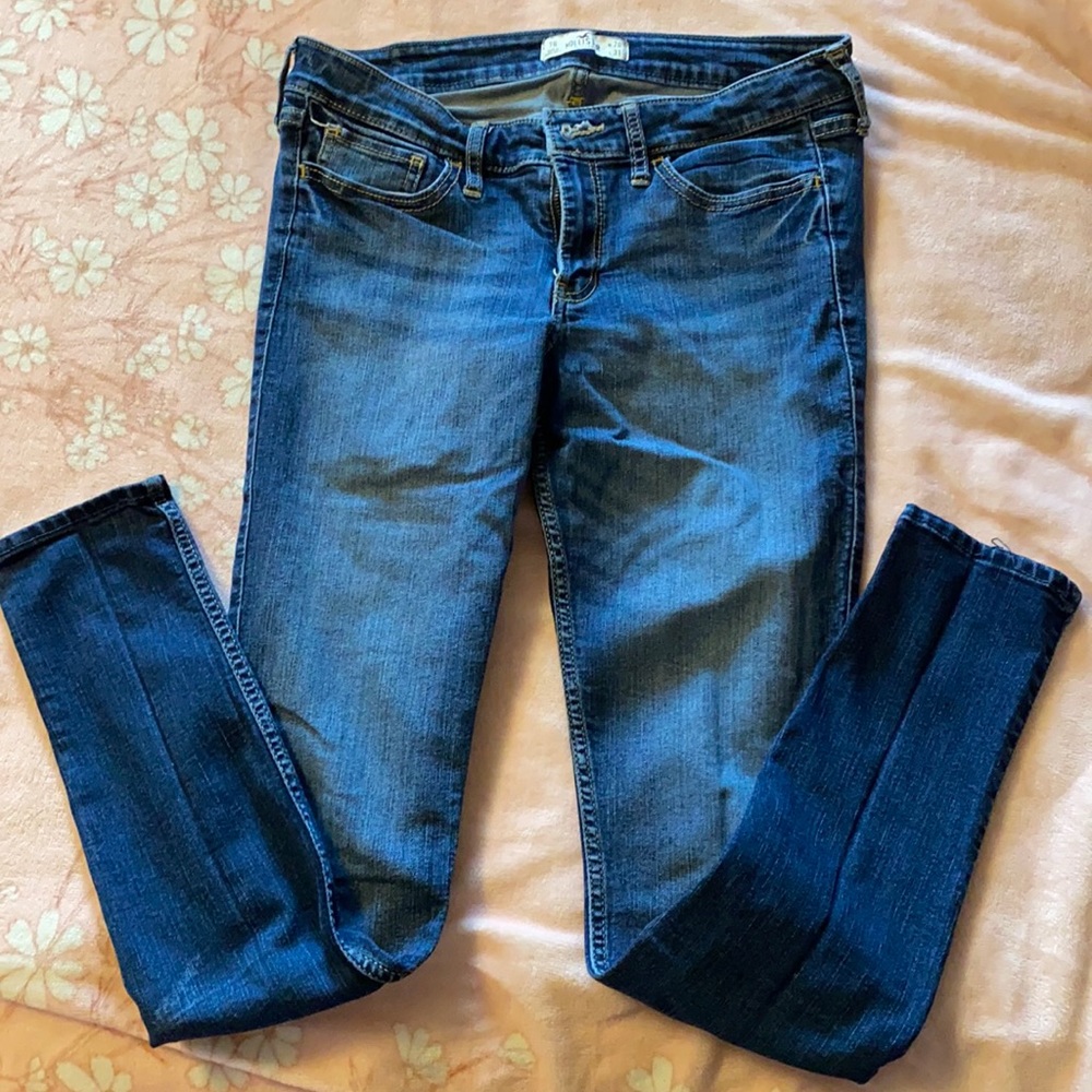 Hollister women’s jeans